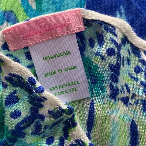 Lilly Pulitzer Blue and Green Infinity Scarf - Picture 2 of 2